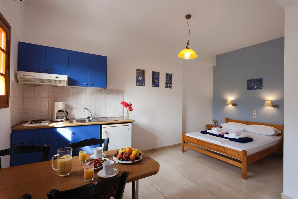 Flisvos Rooms プラキアス 部屋 写真